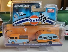 Greenlight Hitch & Tow Gulf 1968 Volkswagen Type 2 Trailer