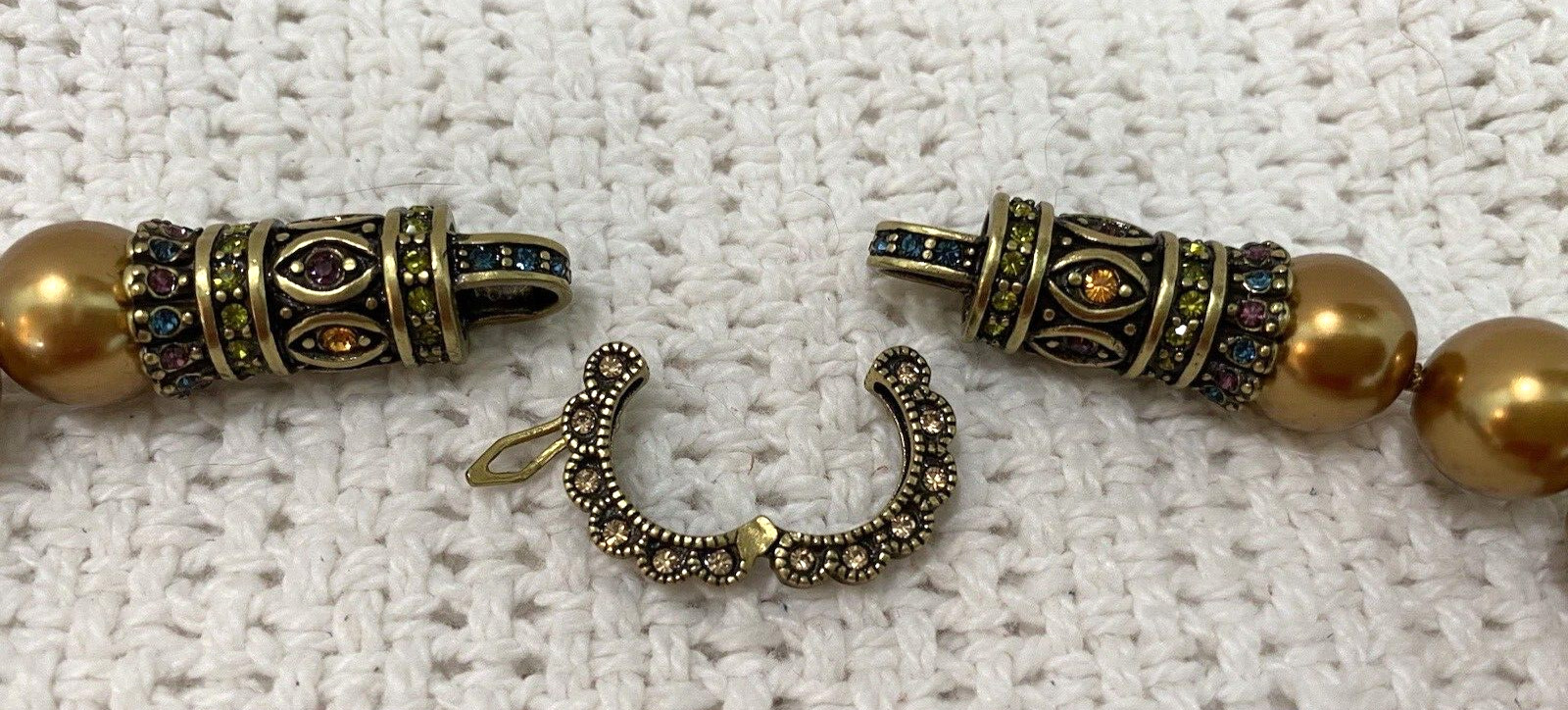 HEIDI DAUS COLLECTION STATEMENT NECKLACE/BROOCH - image 2