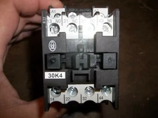 KLOCKNER MOELLER DILR22 CONTACTOR 230/240V 50/60HZ COIL (261-3)