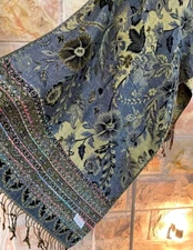 RARE Pashmina Cashmere Scarf Flower Shawl Warm Women Wool With Gold Threads
