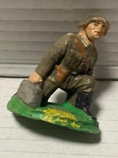 old Elastolin/Lineol figure, Sdt. d. Wehrmacht kneeling case, see pictures fo...