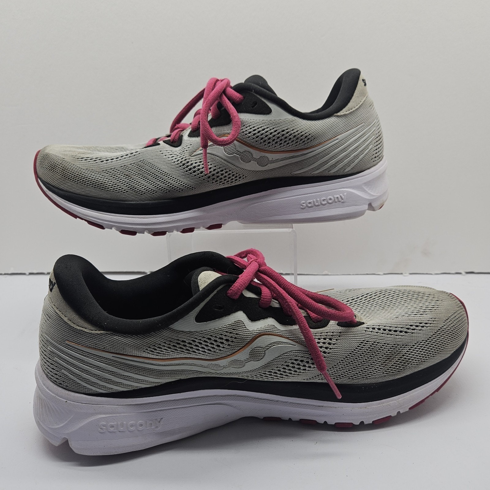Saucony Ride 14 Womens Size 11 Gray Athletic Running Walking Shoes Sneakers thumbnail 2