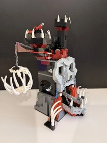 Lego Skeleton Tower 7093 Castle Fantasy Era 100% Complete Dragon Knight Wizard