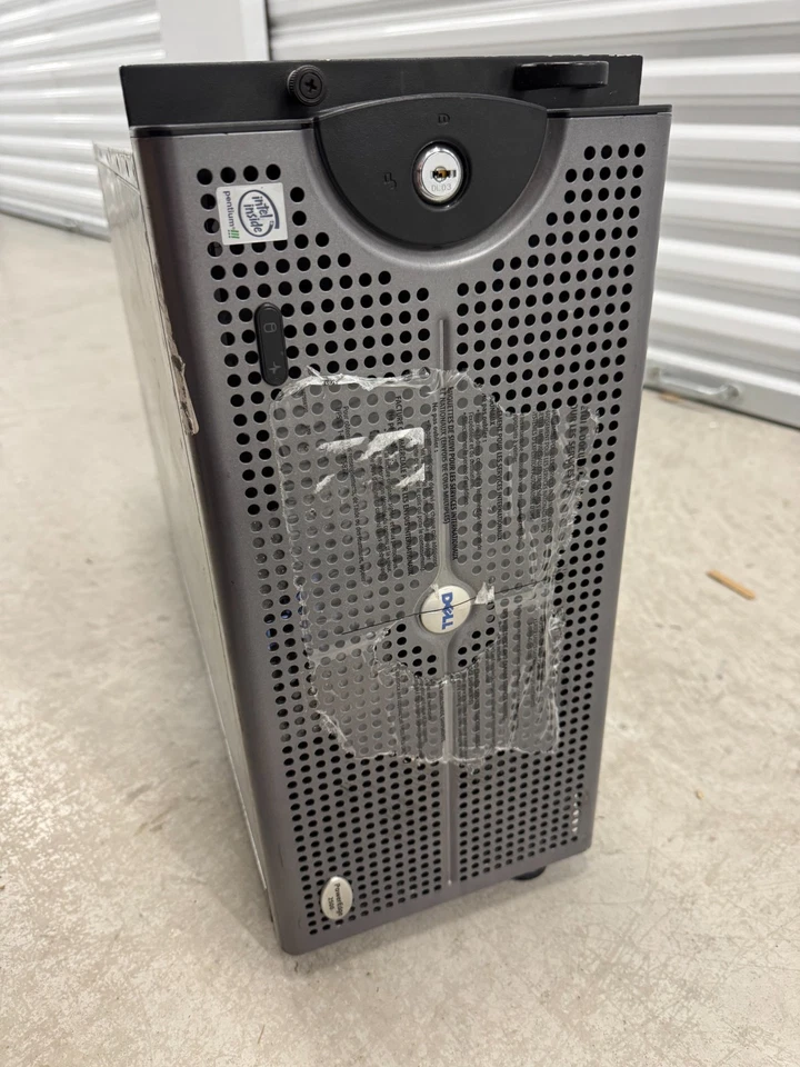 NavePoint 15.75 in Wall Mount Network Cabinet, 6U, Glass, Black - Image 4 of 4