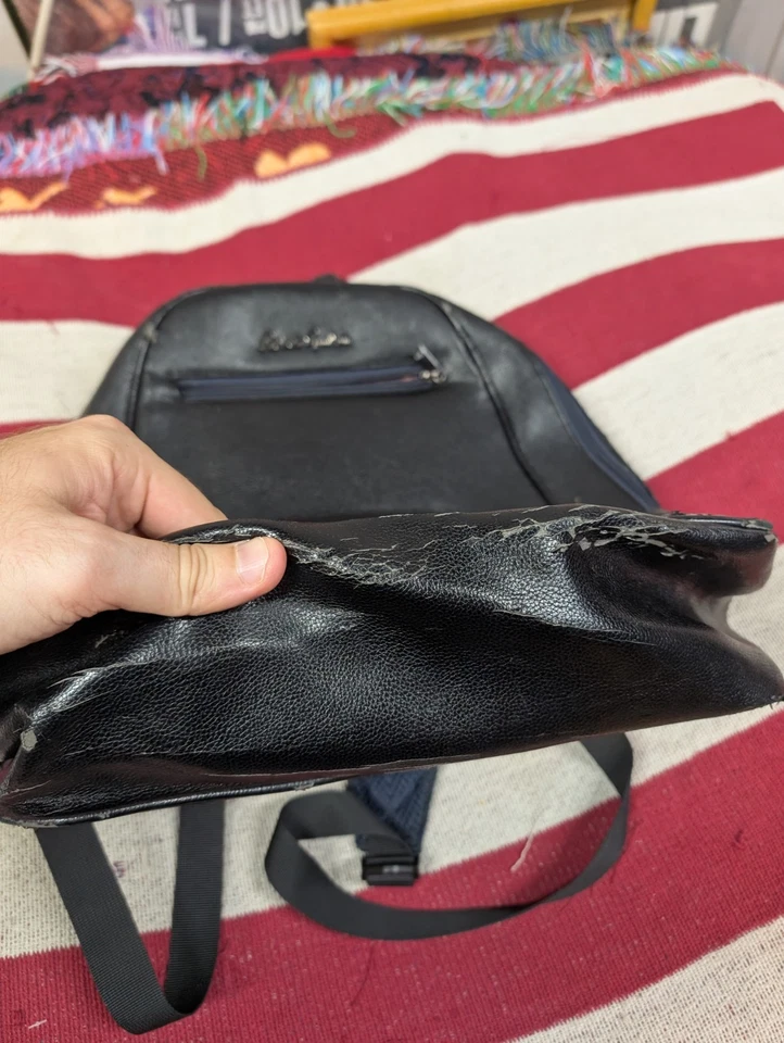 Mochila Robert Graham Mariel III de cuero negro forro cachemir Foto 3 de 4