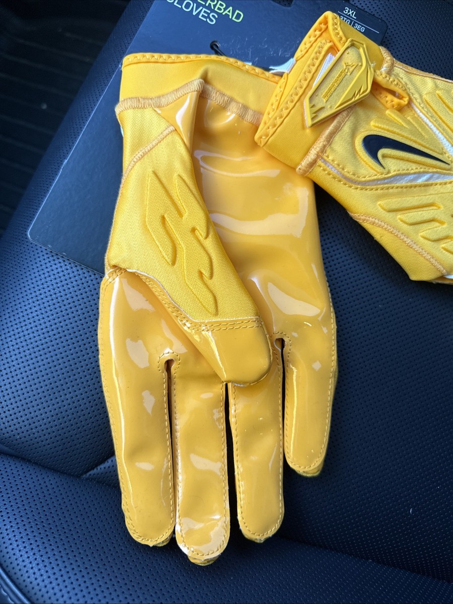 セール‼️NIKE SUPERBAD 6.0 GLOVE  M Amazon.com : Nike Superbad 6.0 Football Gloves Red | White