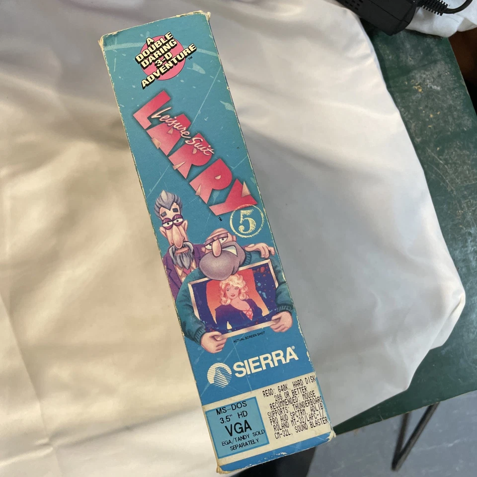 Leisure Suit Larry 5 Passionate Patti Big Box PC Tandy Sierra Hintbook Glasses - Image 2 of 4