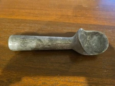 Vintage ZEROLL Roll Dippers Ice Cream Scoop #16 Toledo Ohio USA Green Portion