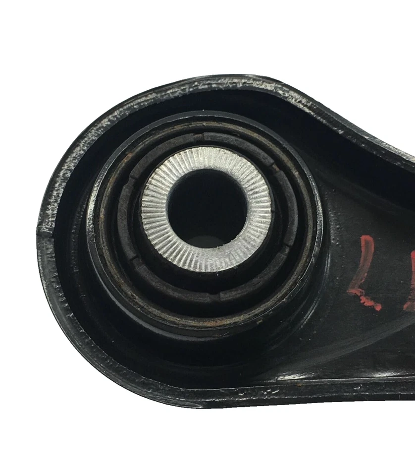 Brazo de control inferior trasero izquierdo VOLKWAGEN TIGUAN 2009-2017 OEM Foto 3 de 4