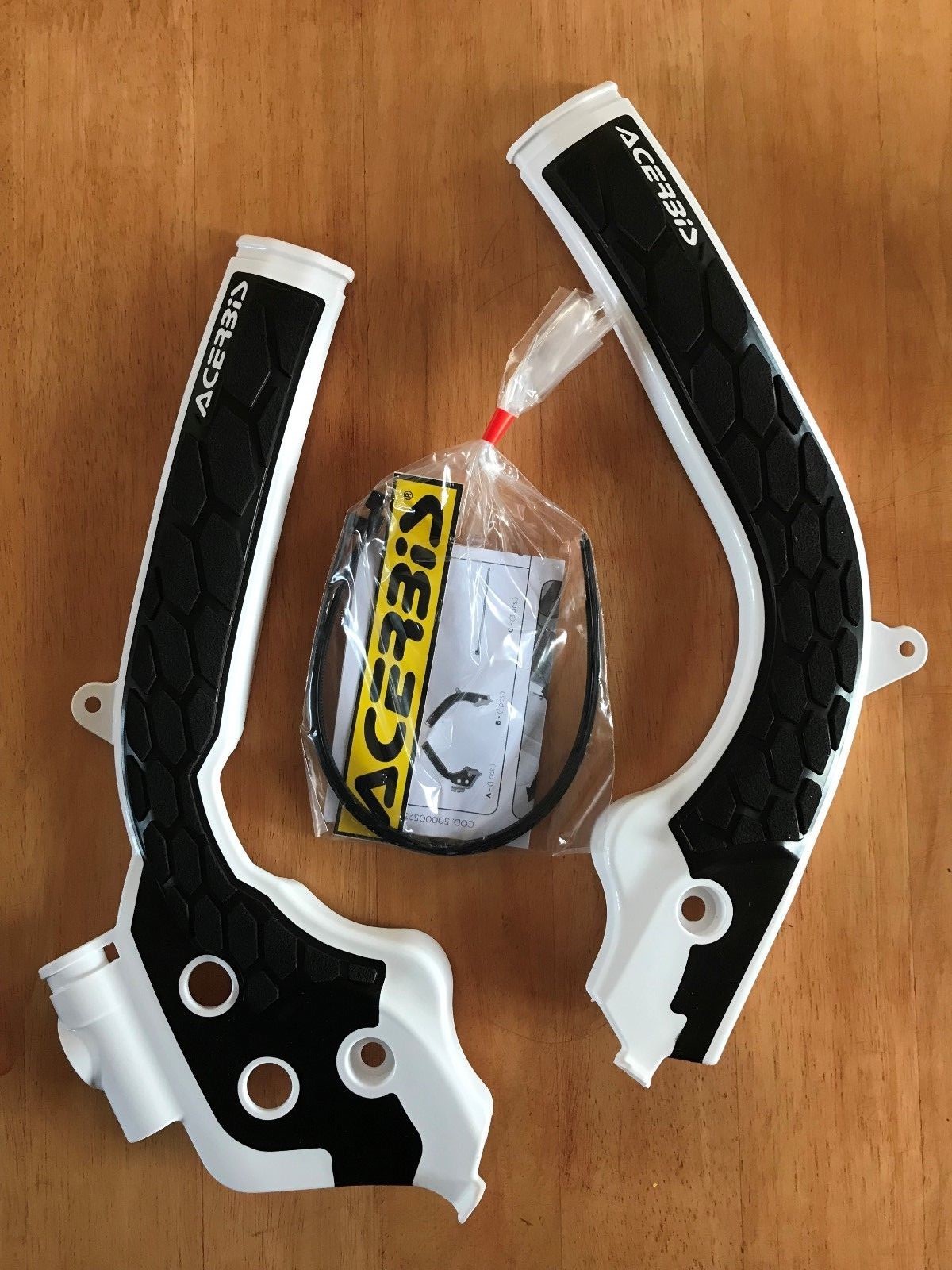HUSQVARNA  TC 125   2016-2018  ACERBIS WHITE & BLACK FRAME GUARDS