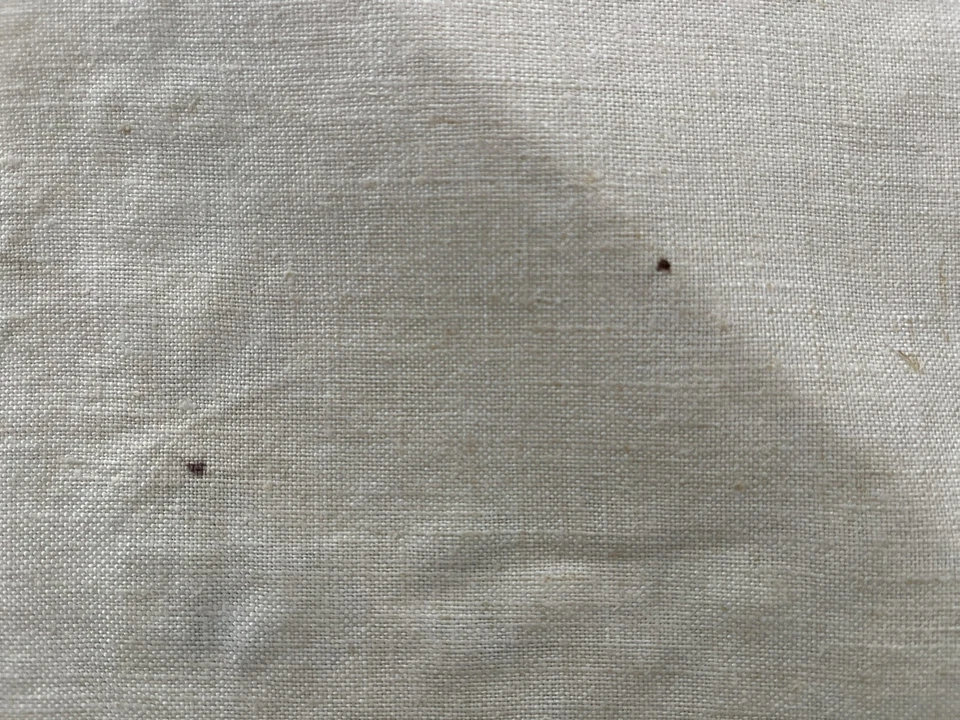 Set of 12 Pale Yellow Embroidered Napkins Excellent! - Image 3 of 4