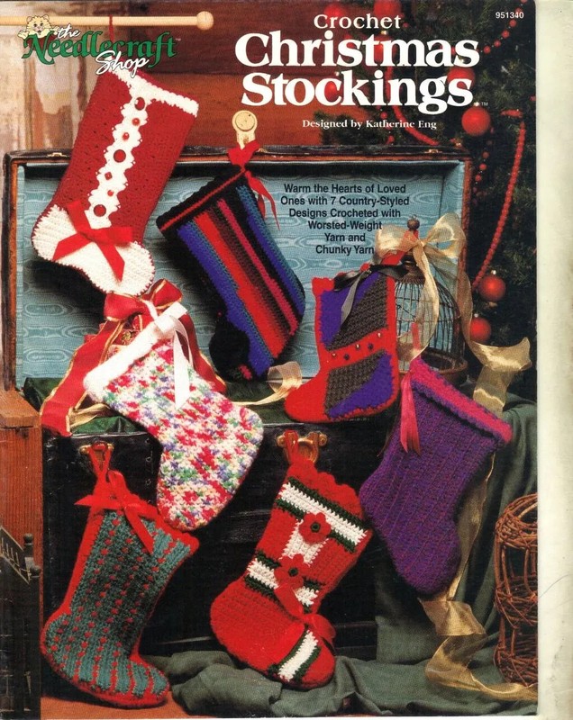 Christmas Stockings - the Needlecraft Shop Crochet Pattern Leaflet