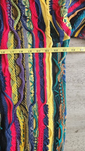 Vintage 90s Coogi Sweater Made In Australia Sz M Multi Color 3D Knit BIGGY Cosby - Picture 8 of 11