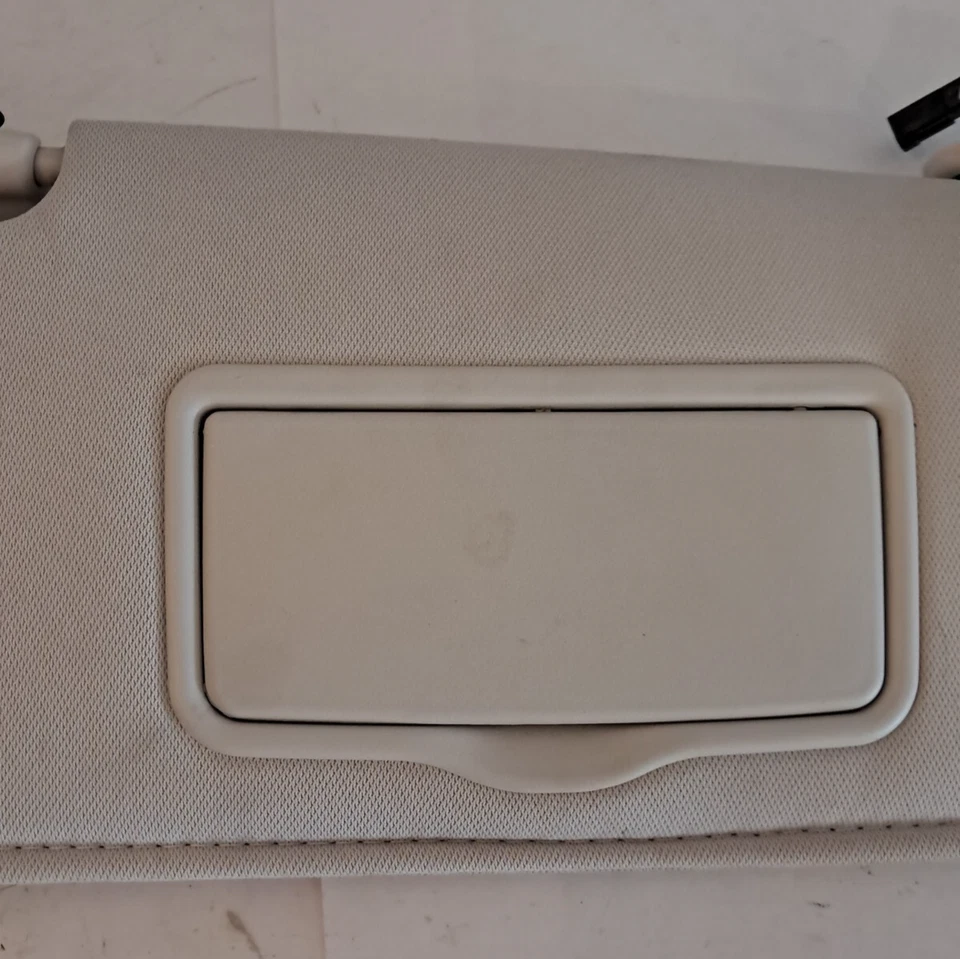 Passenger Right Side Sun Visor Illumination 08-12 Ford Escape Mercury Mariner - Image 3 of 4