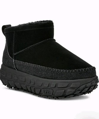 Ugg Venture Daze Ultra Mini Boots  Womens Size 10 Mens 9  Black