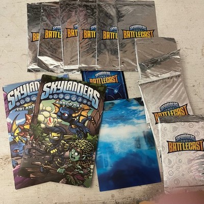 Skylanders Lot Comic Mini Book & New Battlecast Card Packs