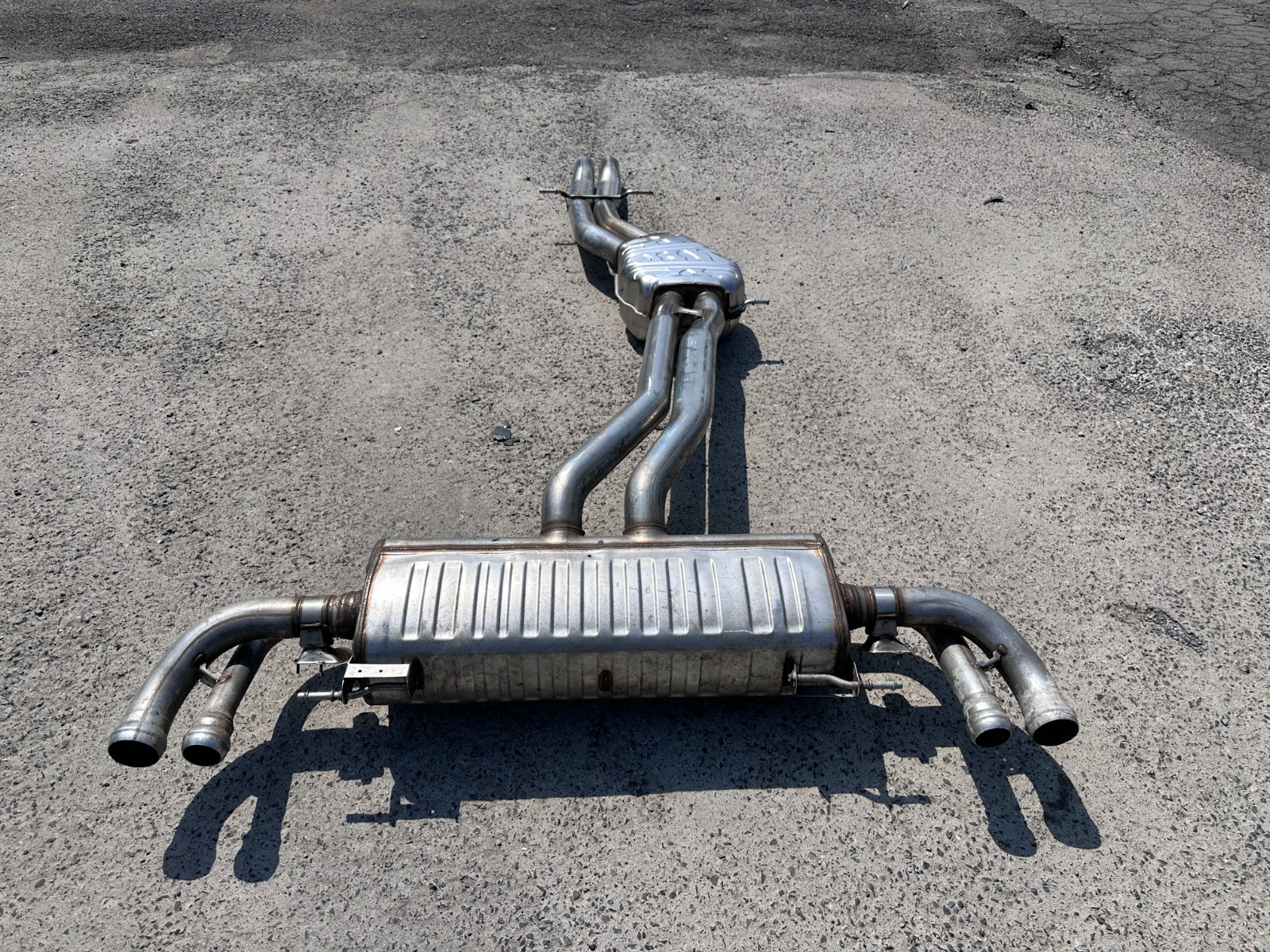 2016-2020 Bentley Bentayga exhaust muffler pipes V12 4.0L OEM 36a253411