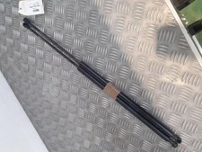 Verin de hayon / de capot Suzuki WAGON R+