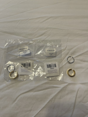 Combo. 4 Rings Total. 4 Heart Rings. Nice & Bella 