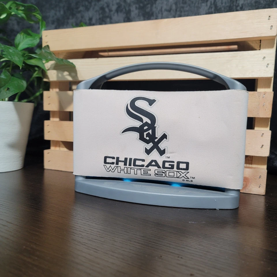 美国职棒大联盟 Cool Six 芝加哥白袜队冷藏箱可容纳 6 包罐架 — 第 3/4 张图片