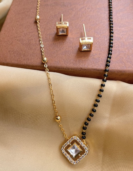 Tejasswi Prakash Inspired From Naagin-6 Gold Diamond