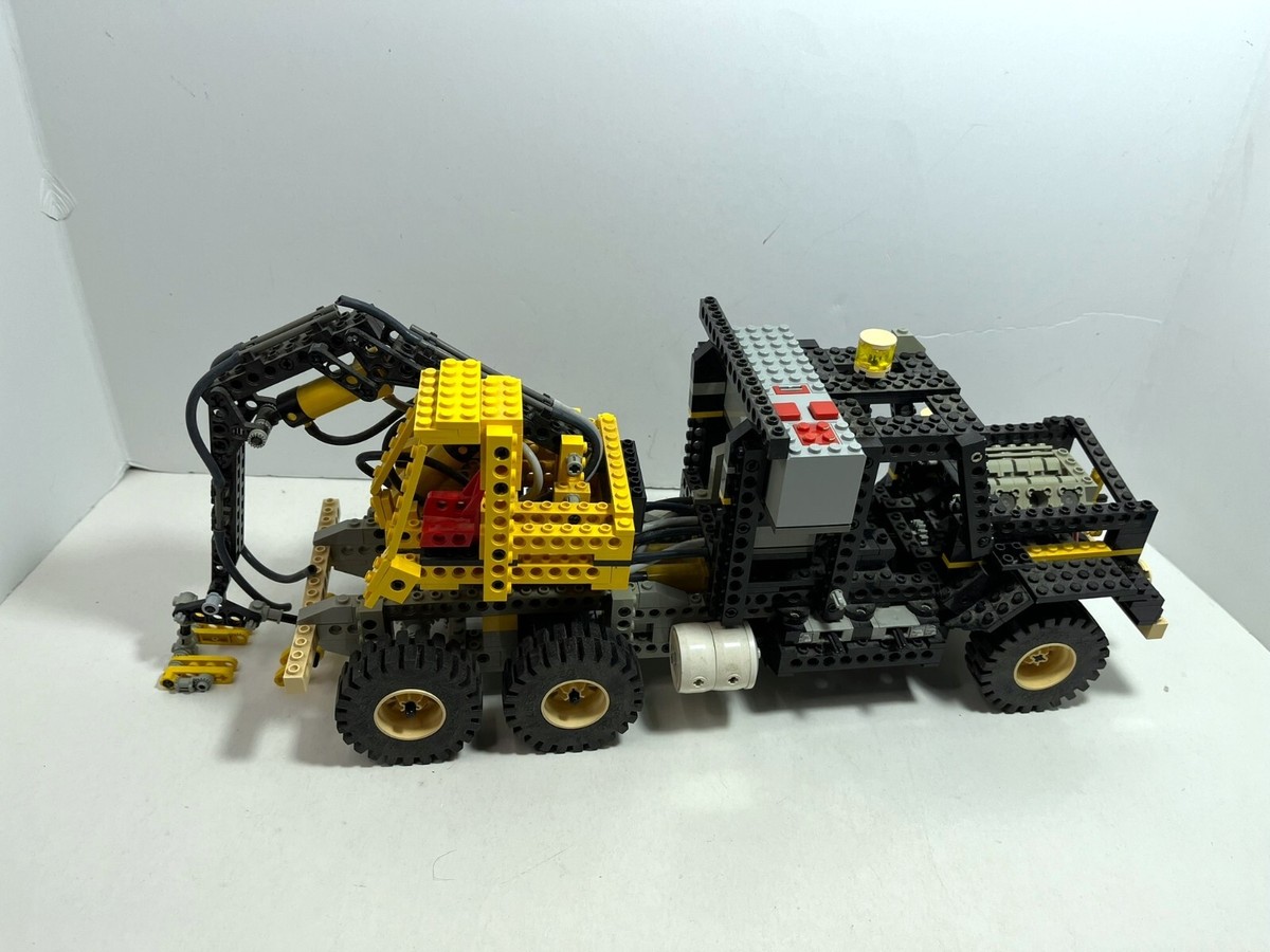 8868 Air Tech Claw Rig LEGO Technic: Model: Construction: Air Tech