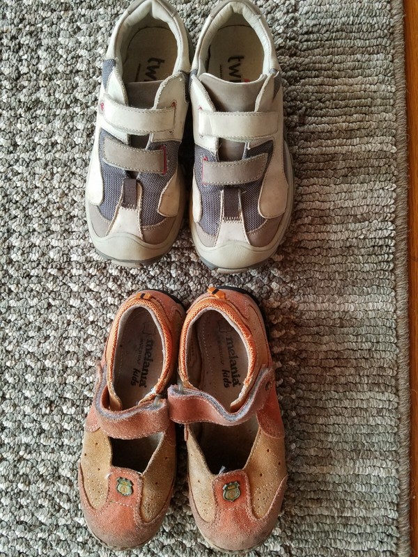 2 pc lot shoes mary janes Melania Kids & TWIg sz 28 29 leather