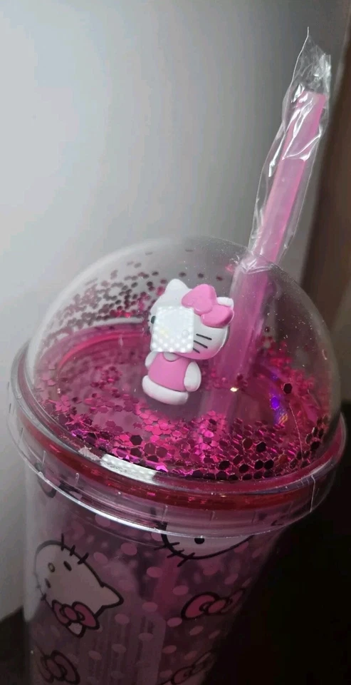 VASO DE VIAJE HELLO KITTY 24 OZ  Foto 3 de 3