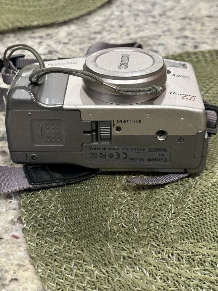 Canon PowerShot G2 4.0MP Digital Camera - Image 4 of 4