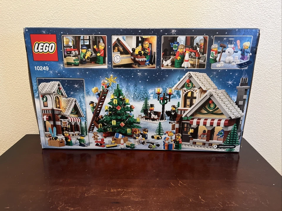 LEGO Creator Expert: Winter Toy Shop (10249) Retired, NIB - Image 2 of 4