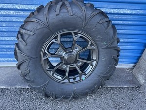 POLARIS RZR XP 1000 FRONT WHEEL AND TIRE 29x9x14 TERRA BOSS XT 2025-2026 (1)