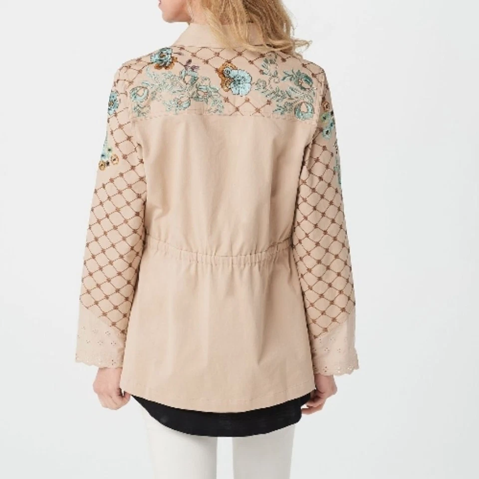 LOGO Lavish by Lori Goldstein Embroidered Tan Boy Friend Jacket. L - Image 3 of 4