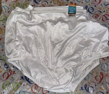Vanity Fair Perfectly Yours Ravissant Briefs Panties 2Pair White Nylon Size 7/L