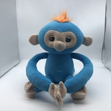 Fingerlings HUGS BORIS Blue Interactive Plush Baby Monkey Pet WowWee works