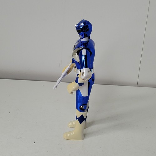 Figura de acción completa Power Rangers cromada azul Ranger metálica de 5,5" de colección - Imagen 3 de 8