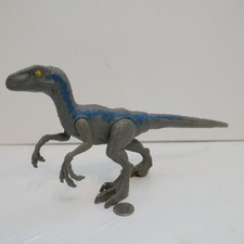 Jurassic World Fallen Kingdom 12  Large Basic Velociraptor Blue Dinosaur Figure