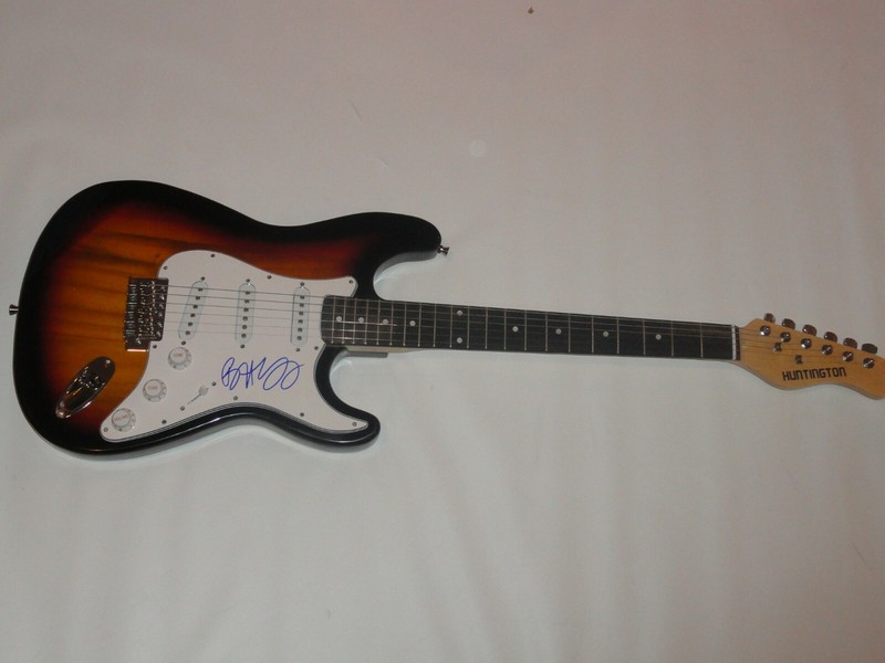 BRETT YOUNG SIGNED SUNBURST ELECTRIC GUITAR IN CASE YOU DIDN'T KNOW JSA COA 