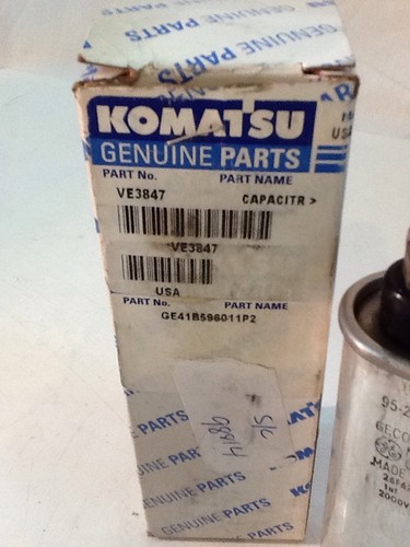 Komatsu Capacitor VE3847 - Picture 2 of 7