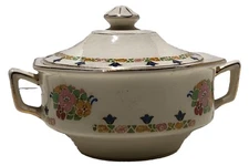 Vintage John Maddock & Sons England Regd Shape Dish W/Lid #713227