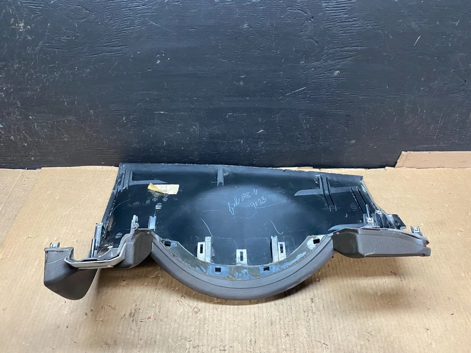 Cubierta superior del panel de instrumentos izquierdo Volkswagen Routan 2009 a 2014 E4293 Foto 4 de 4