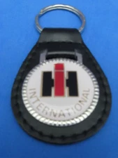 IHC IH INTERNATIONAL HARVESTER TRUCKS LEATHER KEYCHAIN KEY CHAIN RING FOB #264