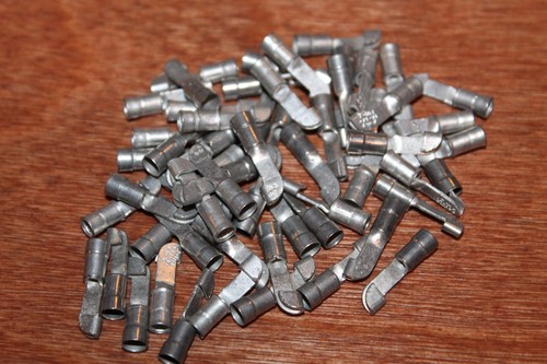AMP 16-14 AWG Knife Terminals Piper 488-364 QTY 50