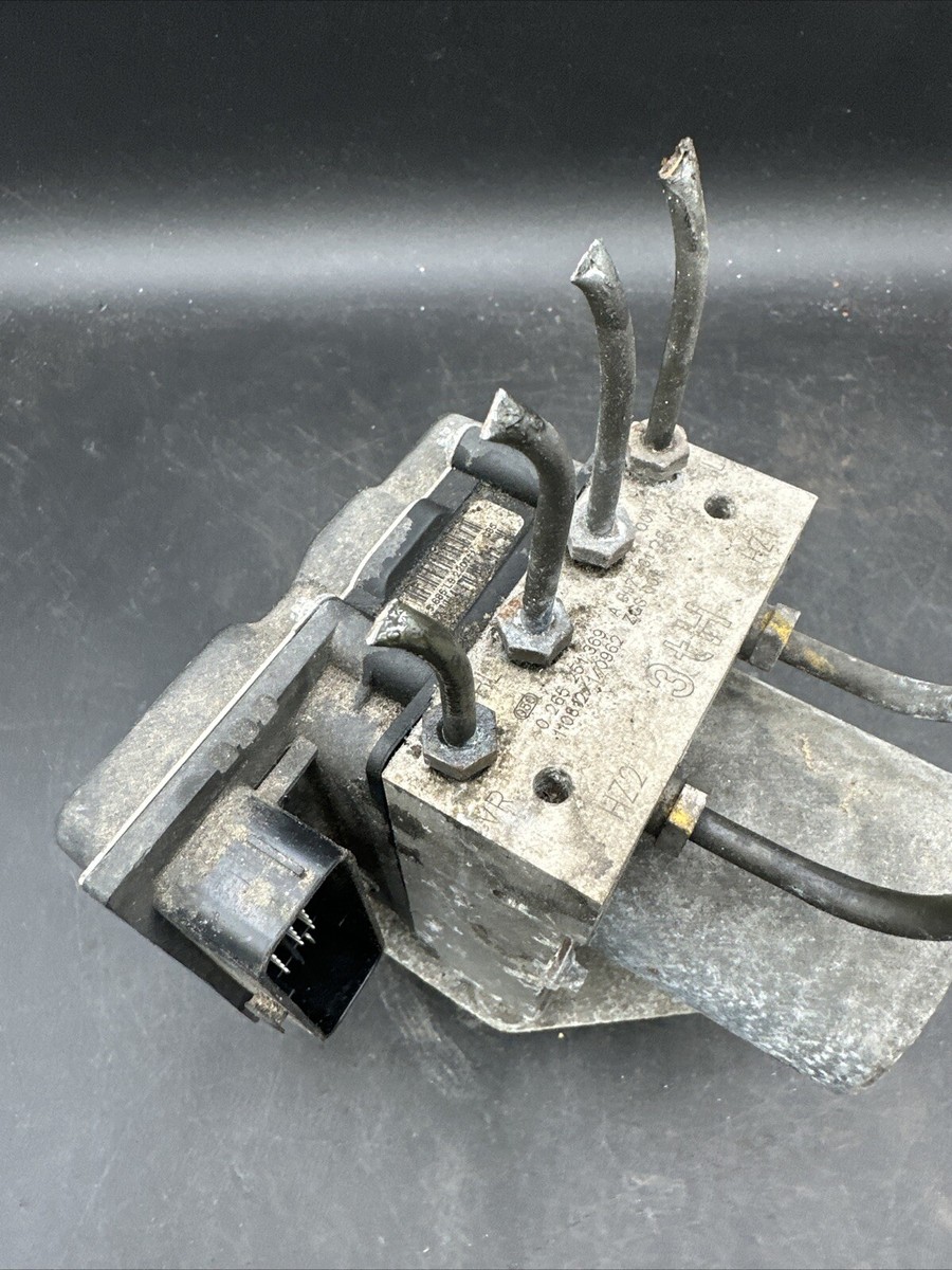 Mercedes-Benz Sprinter 3 5-t ABS Brake Pump Diesel 80kW (109