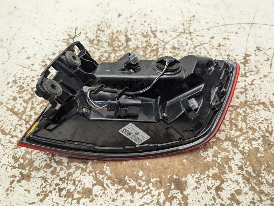 Driver Left Tail Light Quarter Panel Mounted Fits 17-19 AUDI A4 793210 - Image 3 of 4