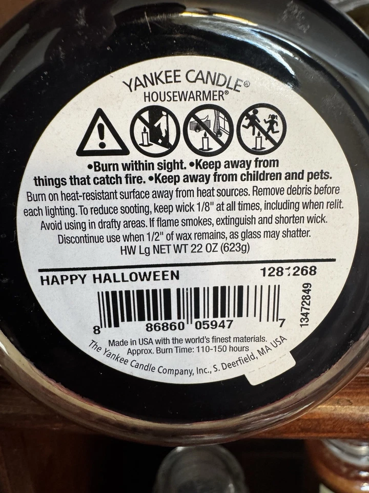 Yankee Candle - Totalmente Nuevo, RARO, ¡¡Feliz Halloween!! ¡Fragancia de regaliz negro! Foto 3 de 3