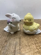 Cracker Barrel Miniature Bunny & Baby Chicken In Egg Salt And Pepper Shakers NWT