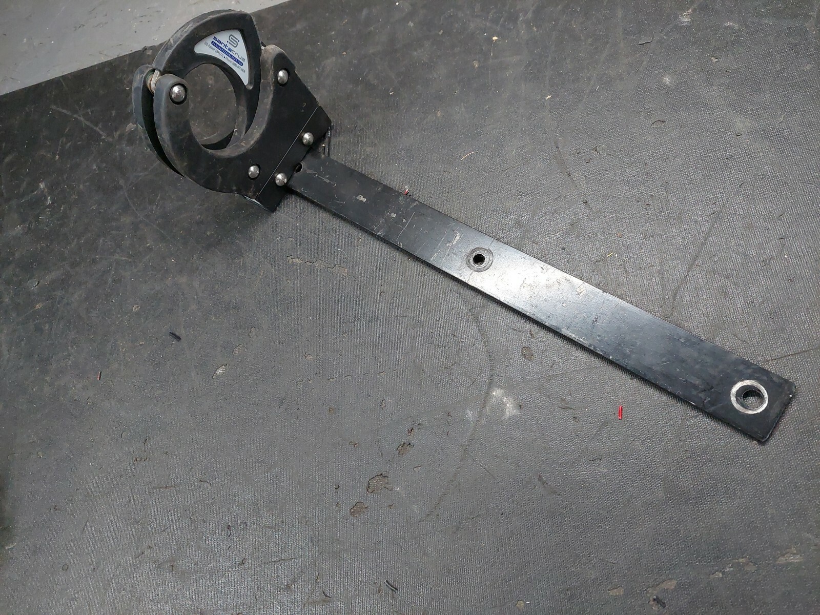 Santa Cruz Sc6 Universal electric Gun Lock Grelly UK