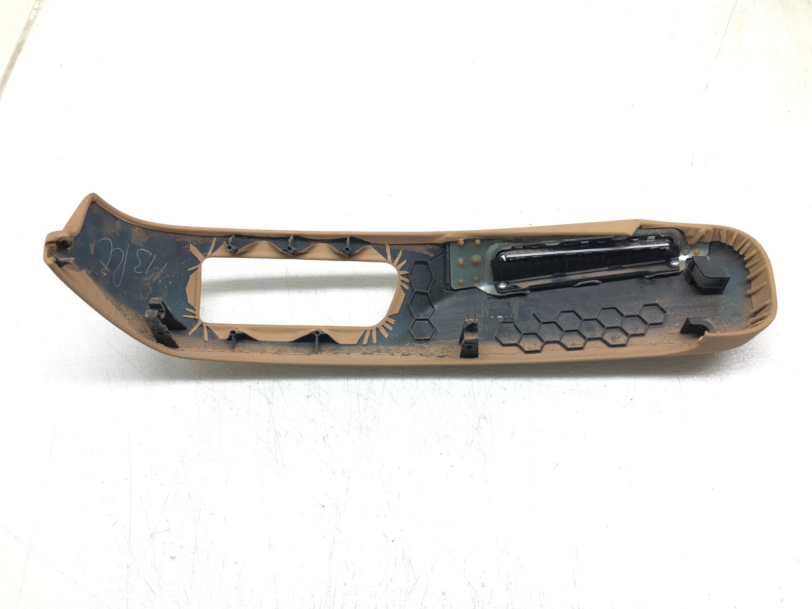 2014-2018 BENTLEY FLYING SPUR RIGHT PASS FRONT SEAT SIDE COVER TRIM PANEL OEM