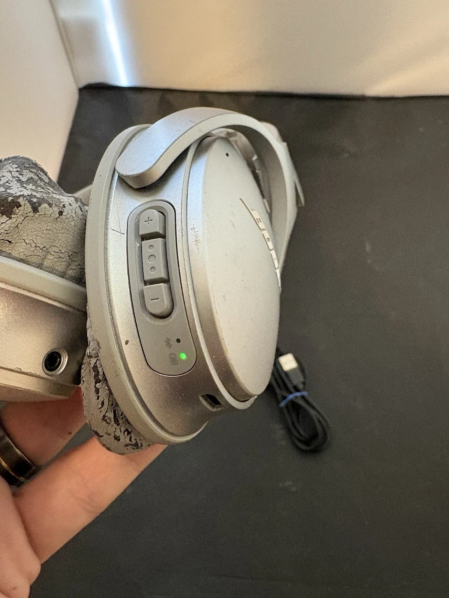 Bose QuietComfort 35 II Silver Headphones for Sale | Shop New