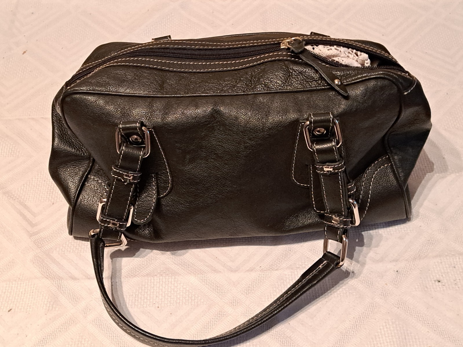 GVB Dream, Damen Handtasche, schwarz, 2 Henkel, 3 Innentaschen, 1 x mit RV
